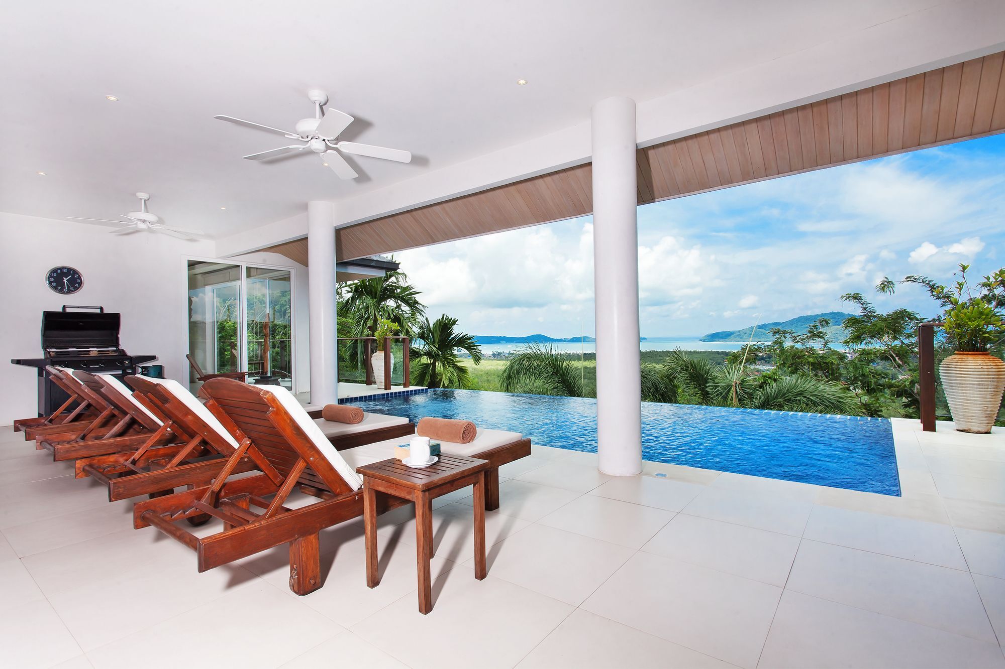 Villa Alangkarn Andaman 5 Bed Infinity Pool With Incredible View Nai Harn Luaran gambar